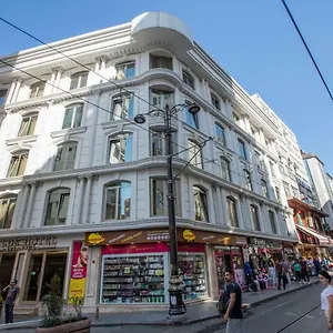 palde-hotel.istanbul-turkeyhotels.com/