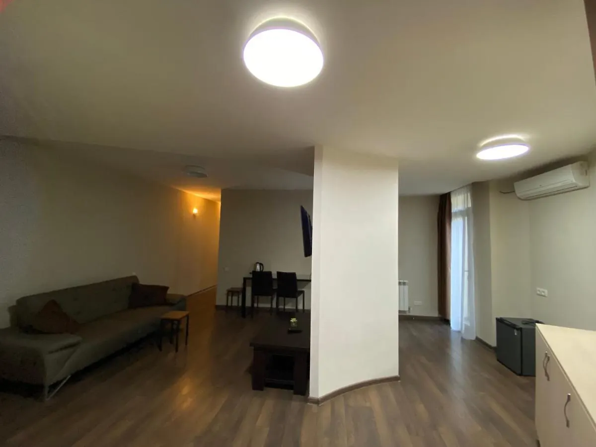 شقة فندقية تبليسي City Center Apart Hotel جورجيا